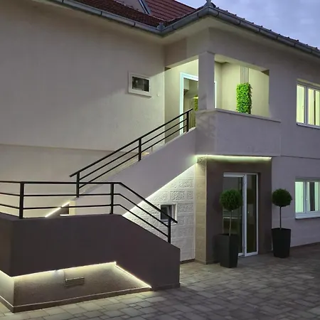 California Apartment