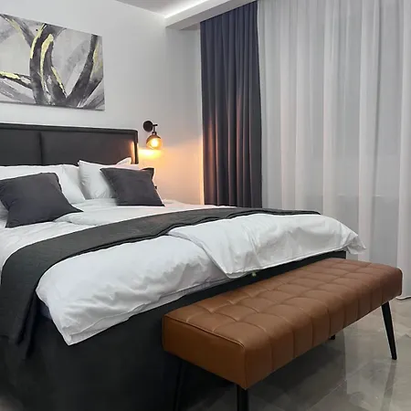 California Apartment